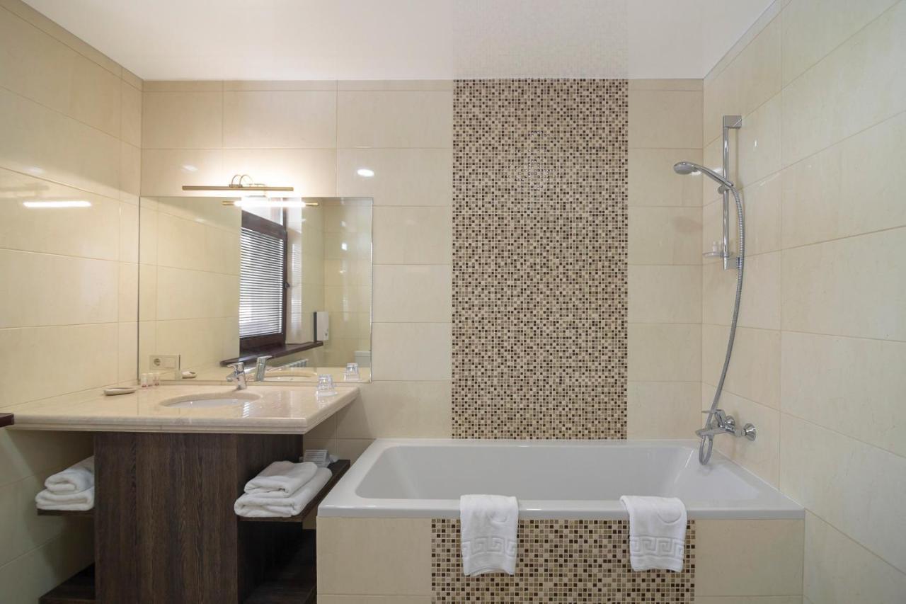 Spa Hotel Galera เคียฟ ภายนอก รูปภาพ